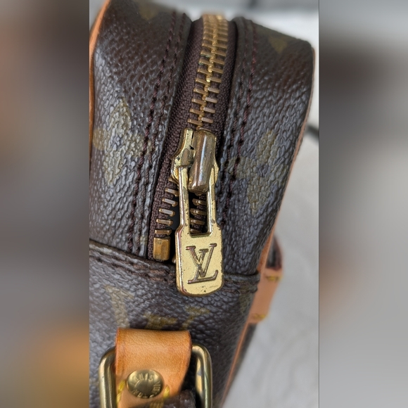 Louis Vuitton Danube‎ Monogram - Picture 9 of 16